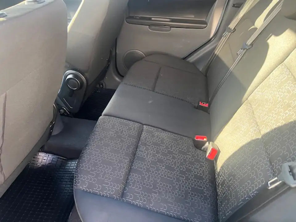 Mitsubishi Colt 1,1 Inform CT Top Edition – Bild 9